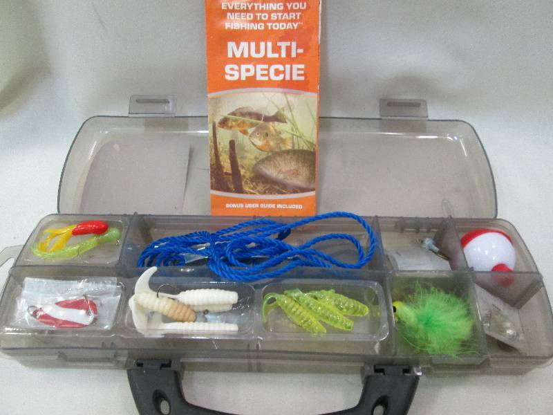 Tackle box, small 10 inch includes ...