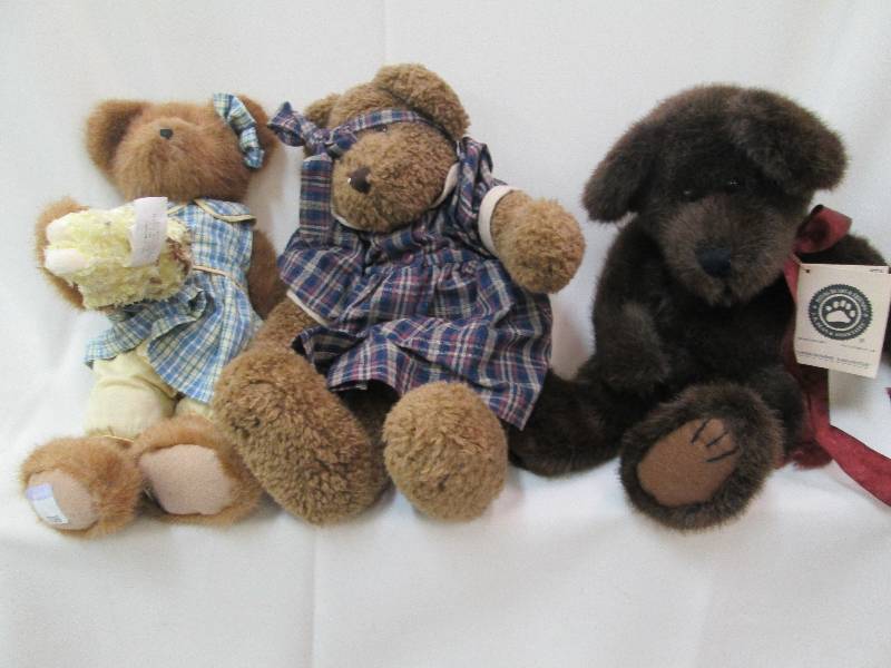 3 Plush Teddy bears 2 with dresses,...