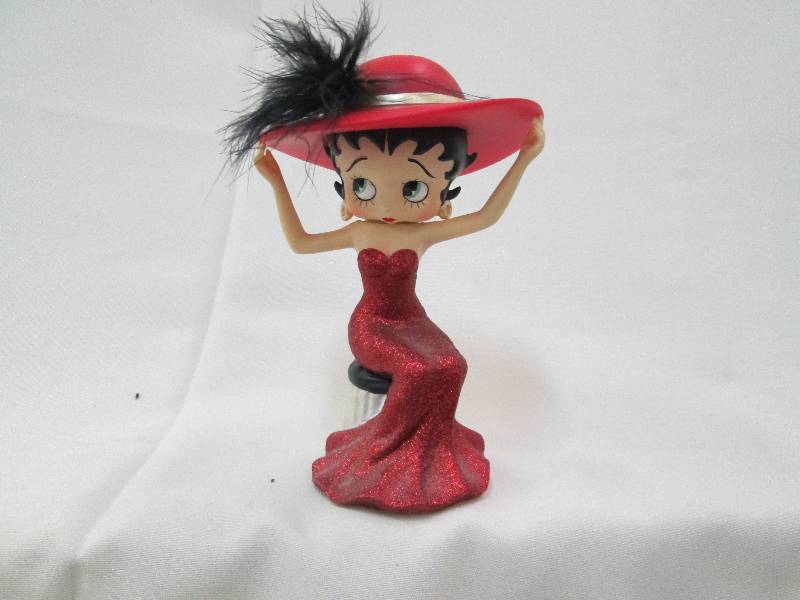 Betty Boop figurine, head is detach...