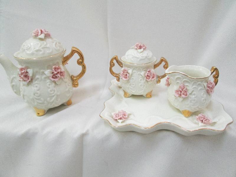 Gold gilded and pink rose tea set ...
