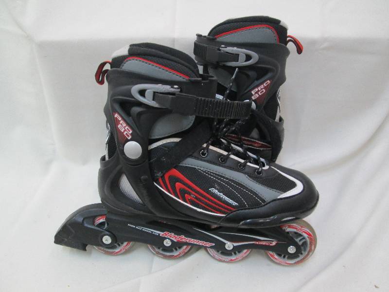 Size 10 mens Blade Runner rollerbl...
