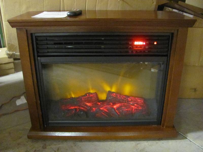 lot 4 image: Electric Portable Heaters
