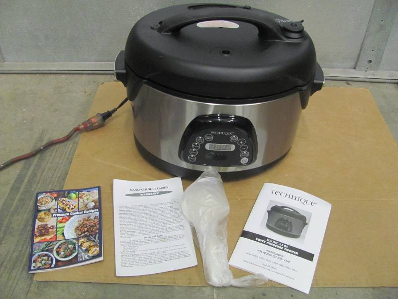 lot 8 image: Electric Pressure Cookers