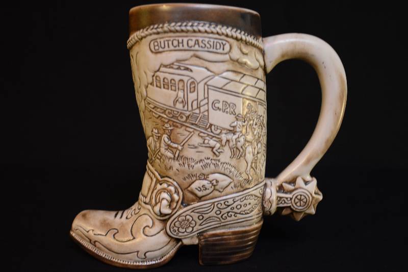 lot 2 image: Stein - Cassidy & James Ceramarte Cowboy Boot