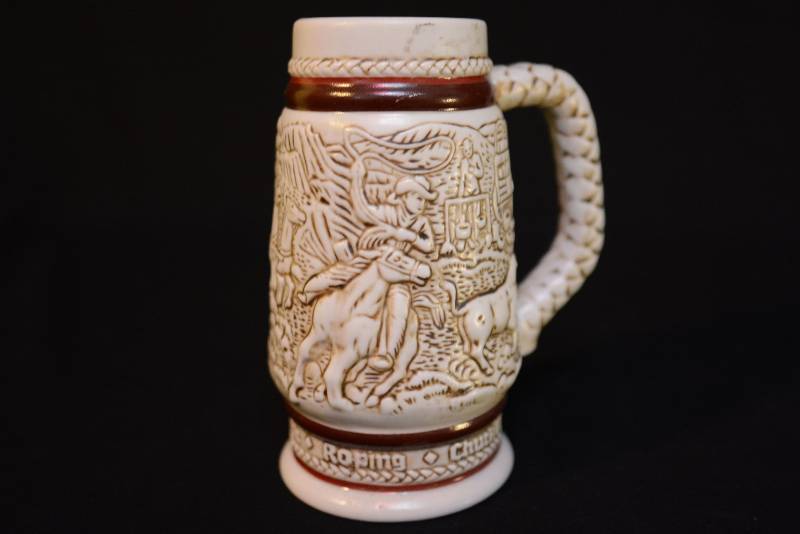 lot 7 image: Stein -  Ceramarte for Avon Western Scene #099163