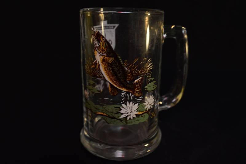 lot 36 image: Stein - Old Style Collector Series I Walleye