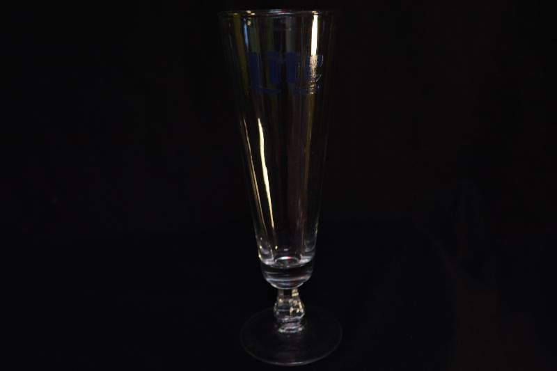 lot 71 image: Beer Glass - Lite Beer
