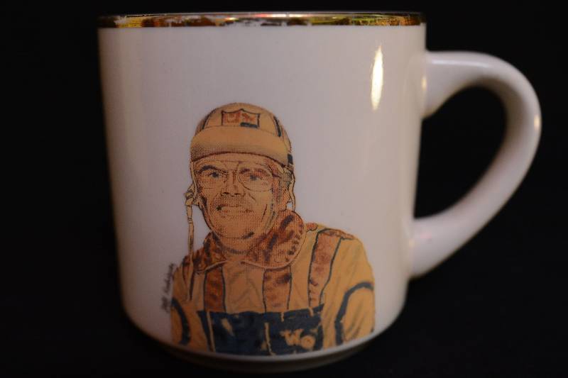 lot 90 image: Mug - William O Donnell