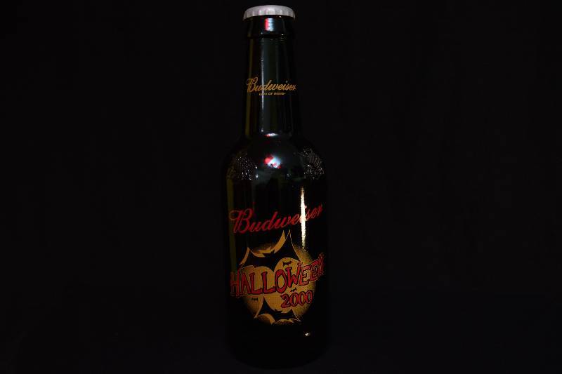 lot 101 image: Budweiser Large Bottle Decor - Halloween 2000