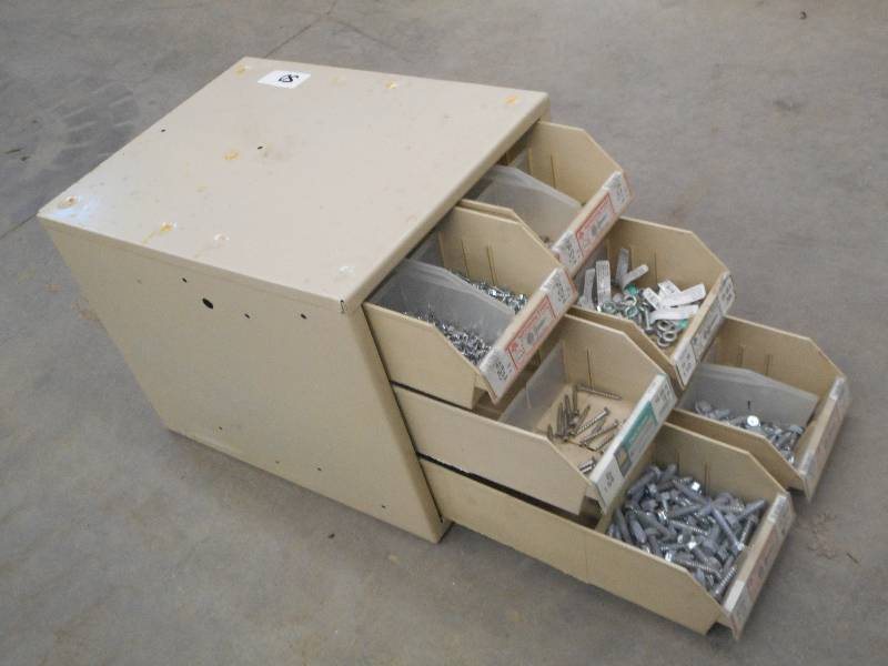 lot 50 image: Industrial Parts Bin Containing Mis...