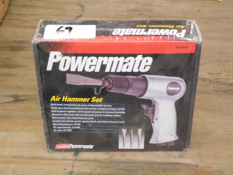 lot 69 image: New Coleman Powermate Air Chisel Se...