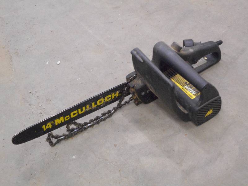 lot 85 image: McCulloch Mini-Mac 14 Electric Cha...