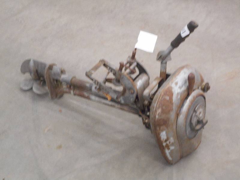 lot 111 image: 1939 Champion Deluxe Single Outboar...