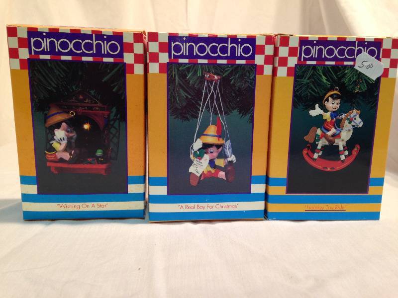 Enesco Disneys Pinocchio Ornaments