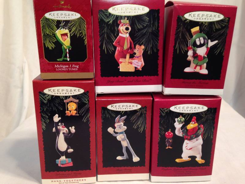 Hallmark Looney Tunes Ornaments
