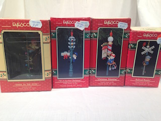 Enesco Handy Dandy Elf Ornaments