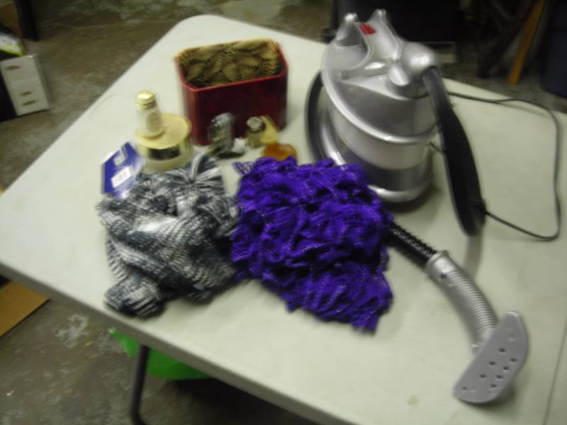 lot 20 image: Clothing Steamer, Scarves & Accessories