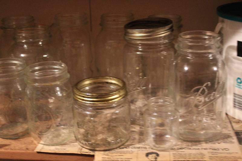 lot 43 image: Shelf Lot includes various Mason jars