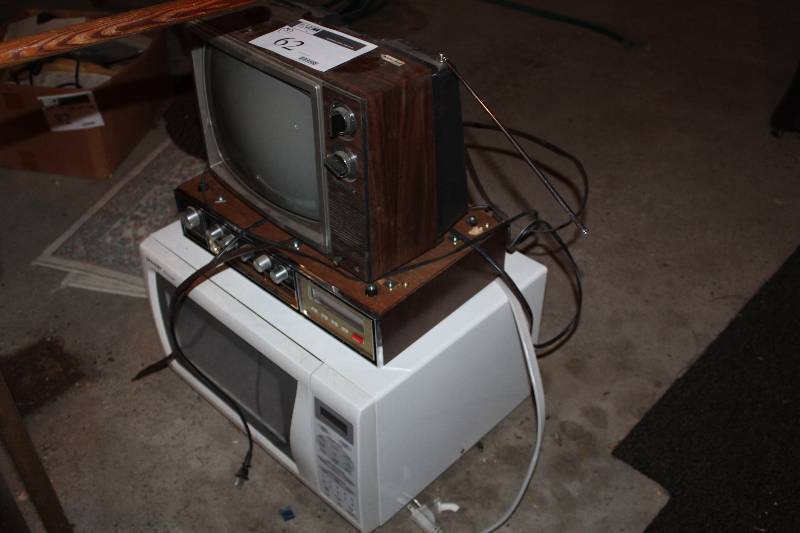 lot 62 image: Electronic Lot includes Panasonic TV, radio and white SHARP Carosel microwave