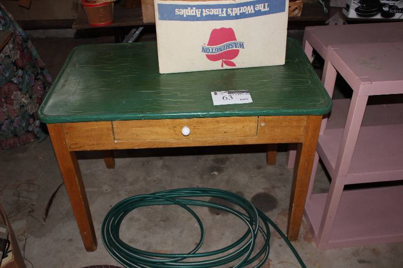 lot 63 image: Table with one drawer