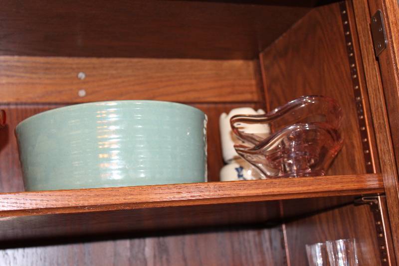 lot 110 image: Shelf Lot includes serving dishes