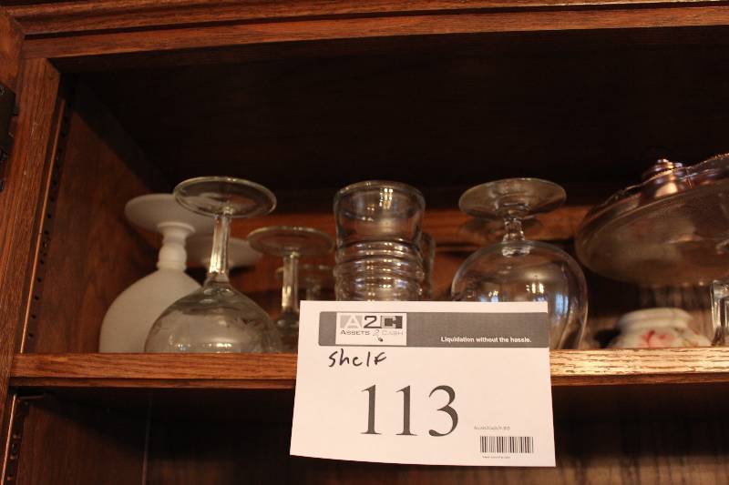 lot 113 image: Shelf Lot includes footed cake plate, glass stem ware and more