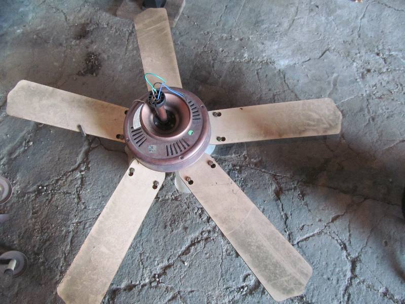 ceiling light