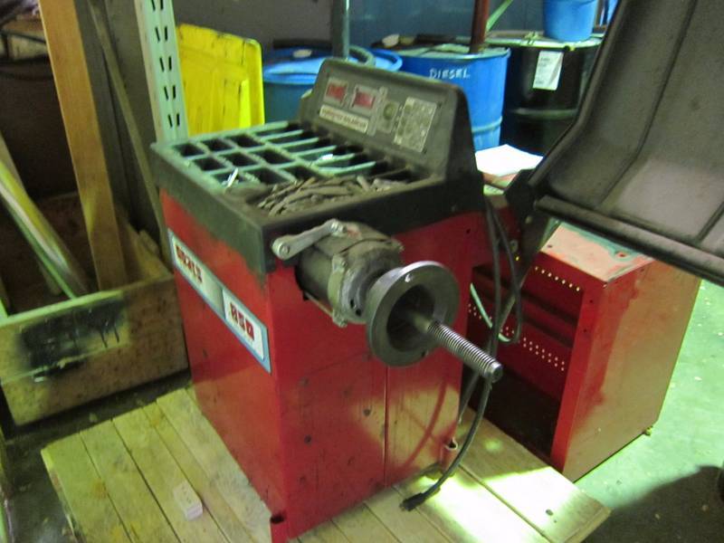 Tire Balancer