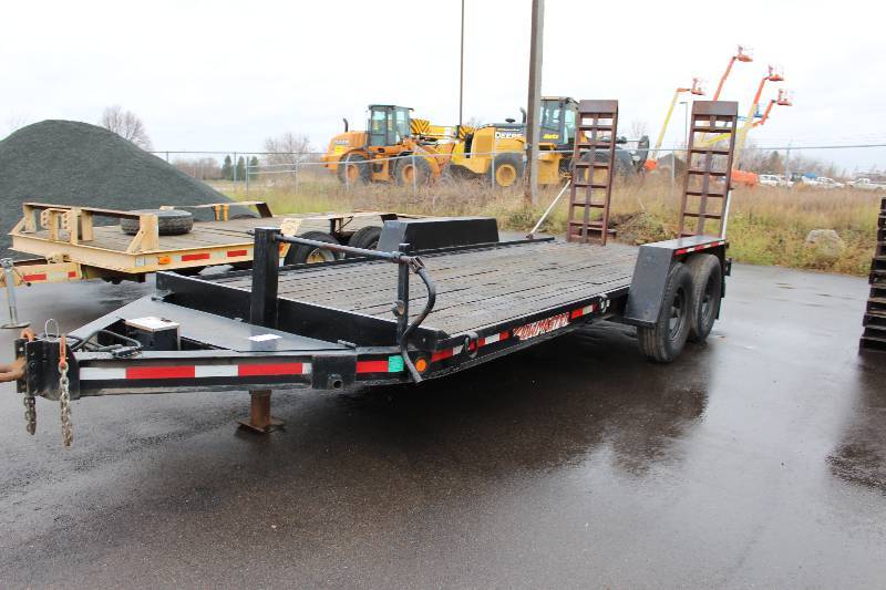 1997 18 Deck Beaver Tail Trailer with Pindle Hitch Trailer deck is 7 wide by 18 long.