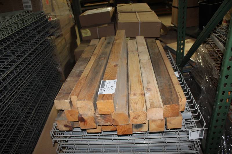 Lot of 4 x 4s Approx 4 Ft. Long