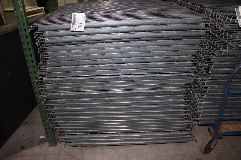 Lot of approx (27) Metal Pallet Grates