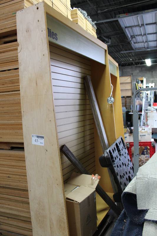 Wooden Retail Display Cabinet  59x18x96