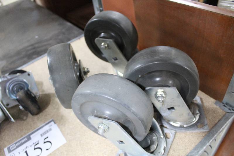 Lot of 4 6 wheel