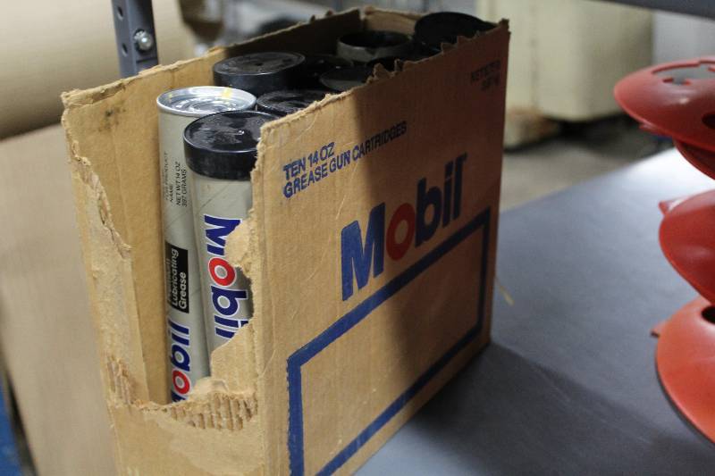 Mobil grease tubes