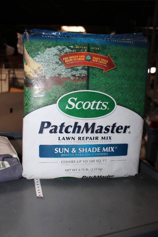 Lot of 5 Scotts lawn care