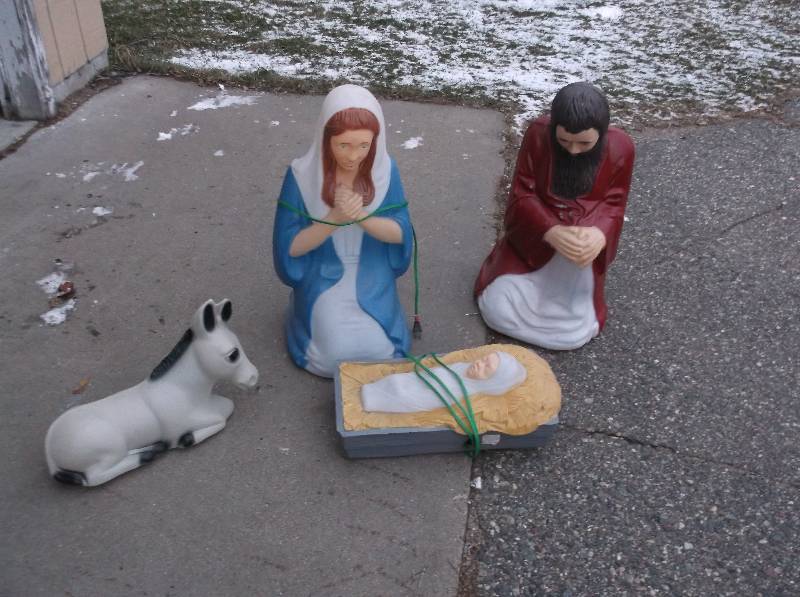 Outdoor Nativity Set
