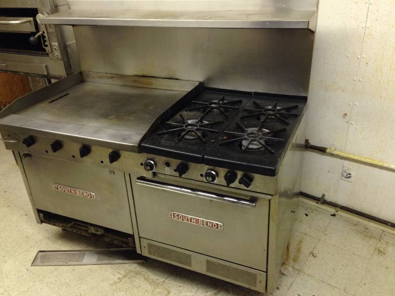 SouthBend Double OvenStoveFlat-Top