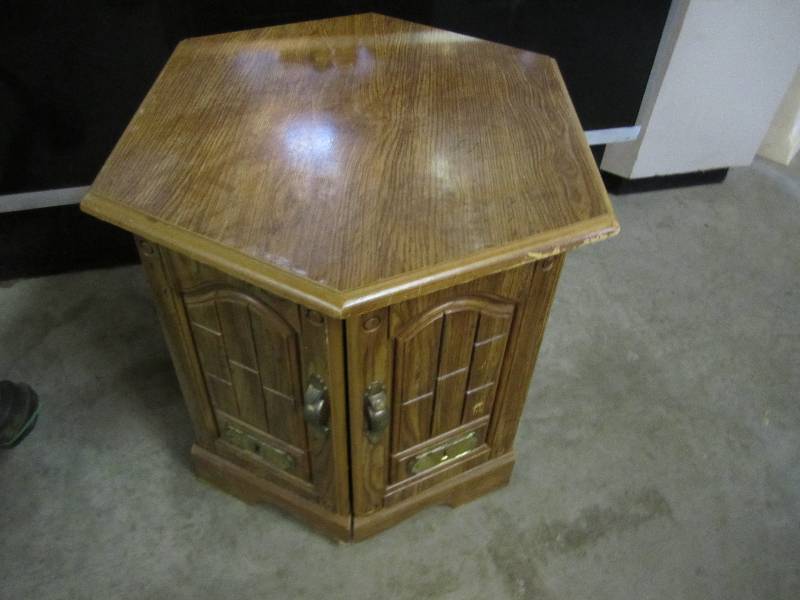 Vintage lamp table, 19 wide  19 t...