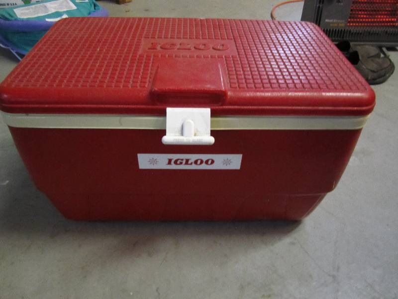 Vintage Igloo cooler...