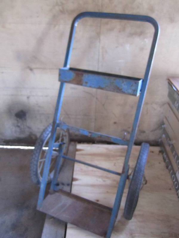 Torch tank cart, wheels could be lu...