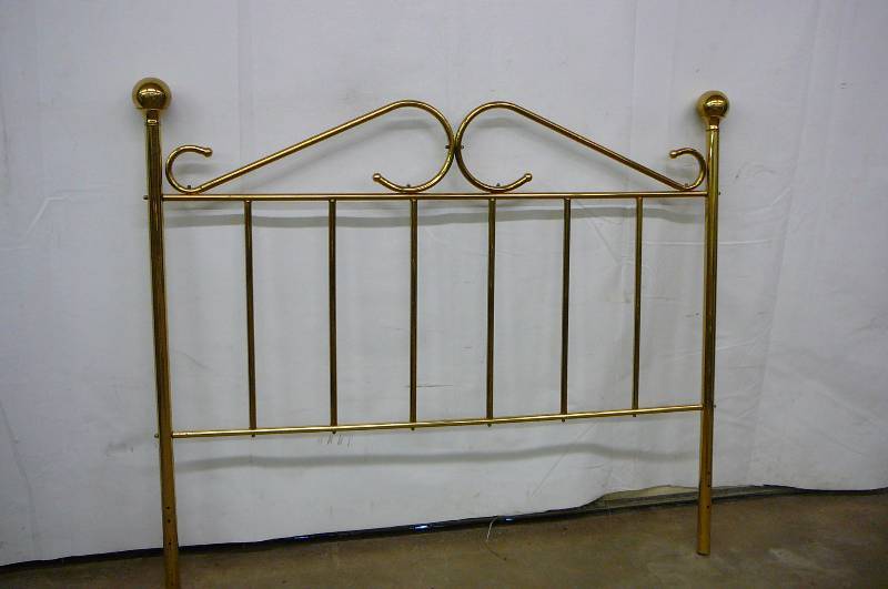 Bed Frame and Head Board size 5 wide