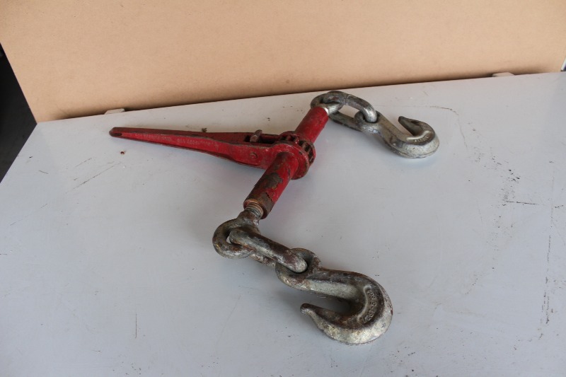 Chain Binder