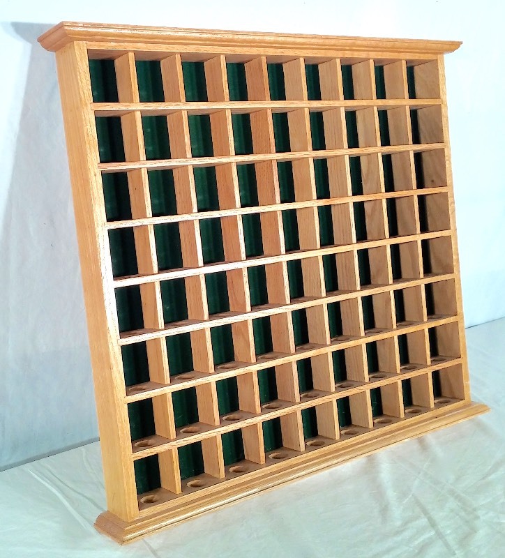 lot 7 image: Oak Golf Ball Display Case w green felt background (great condition)