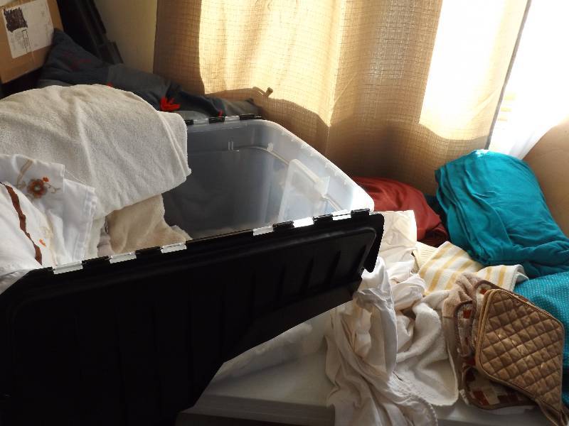 Sheets, blankets and other linens