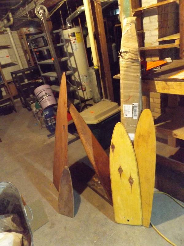 Pelt Stretchers
