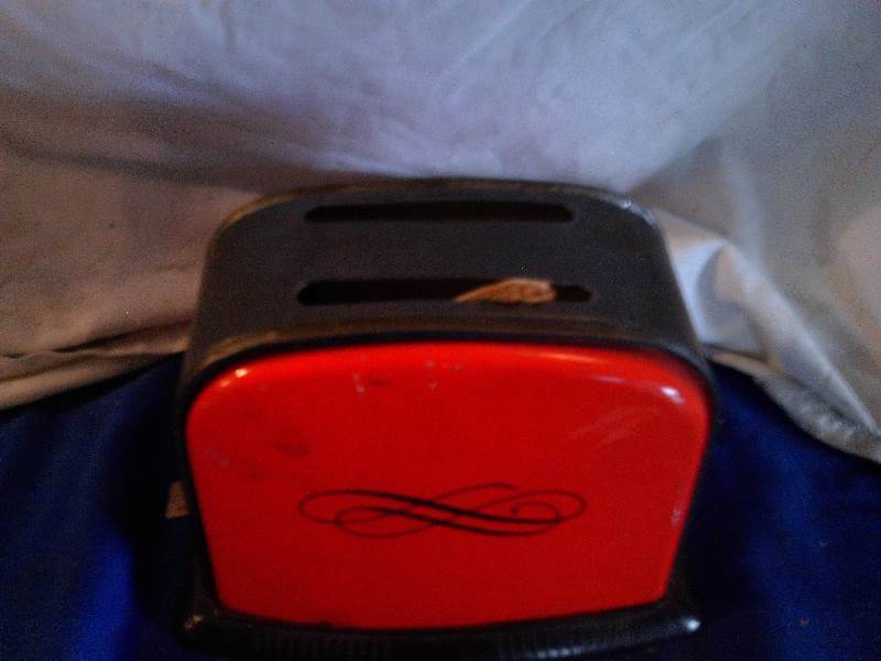 vintage decrative toaster