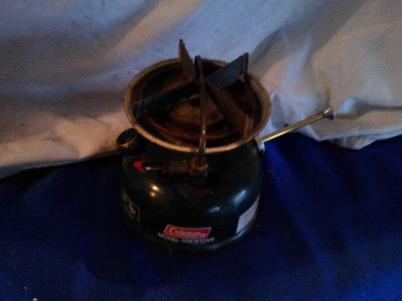 vintage coleman stove