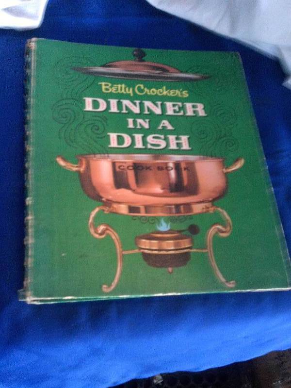 vintage dinner in a dish cook book