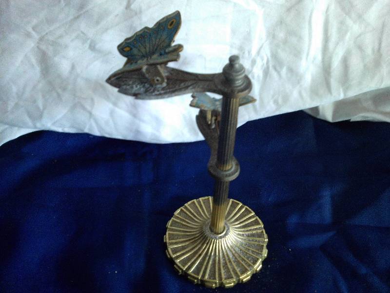vintage butter fly stand