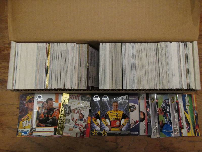 Box of mixed NASCAR cards...
